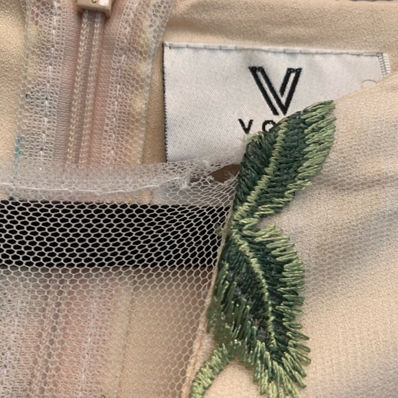 VONE dress ( sold at Anthropologie ) - Picture 9 of 13